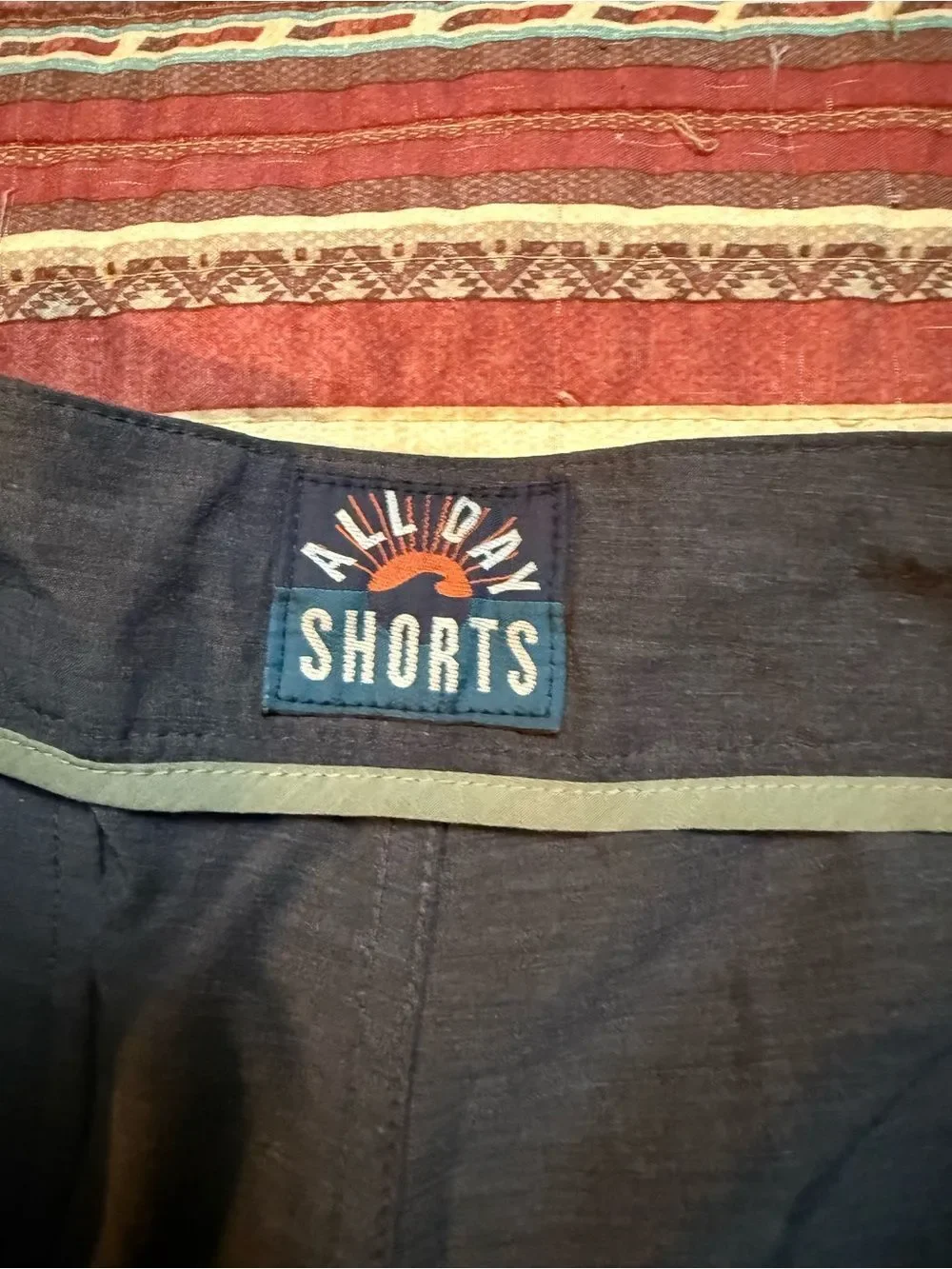 Faherty Men's gray Flat-Front Performance Shorts size 33